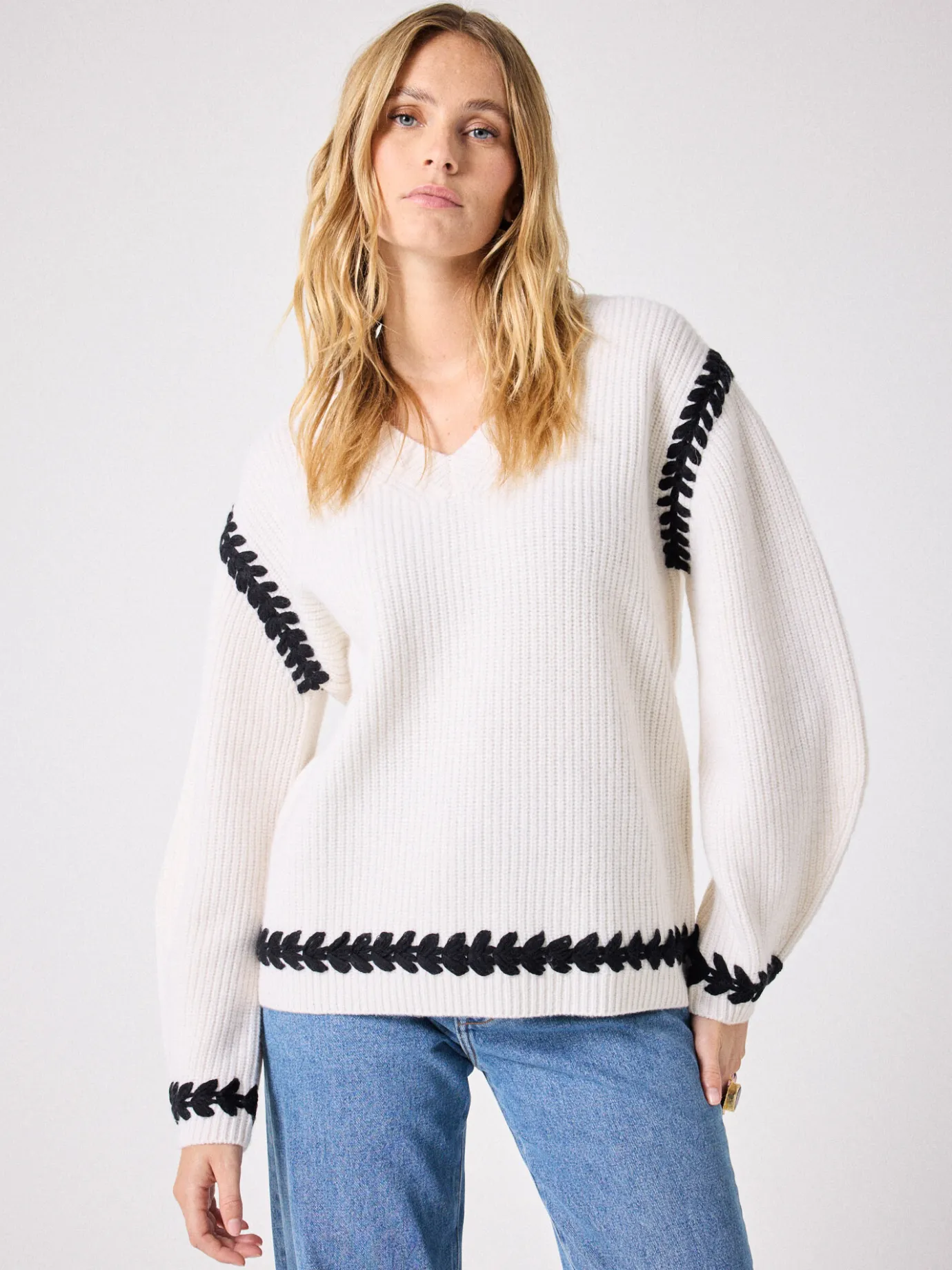 Shop Pull laine Dakota Pulls & Ponchos | La Laine